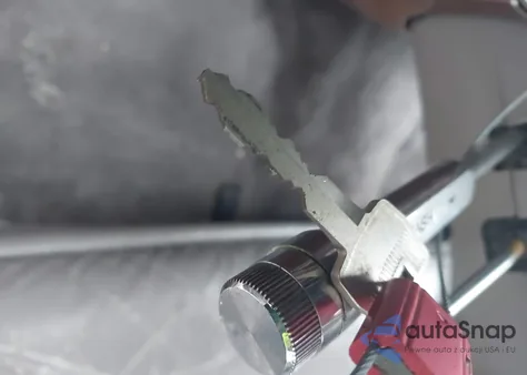 1989 Lincoln Town Car Cartier from USA, damaged, VIN 1LNBM83F0KY600822